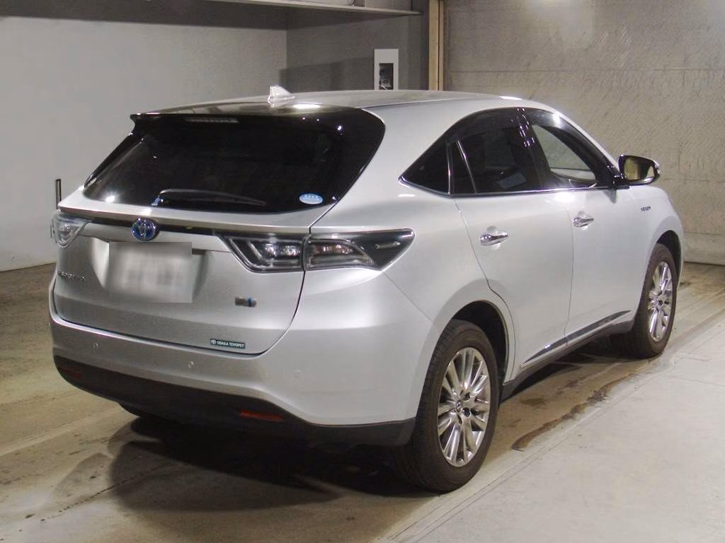 TOYOTA HARRIER