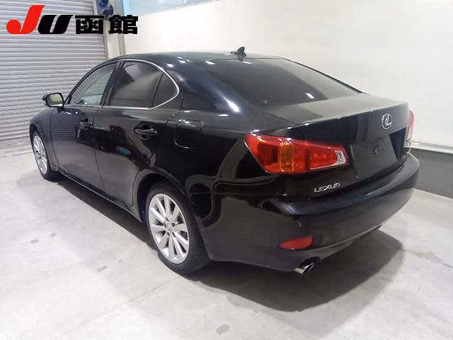 LEXUS IS250