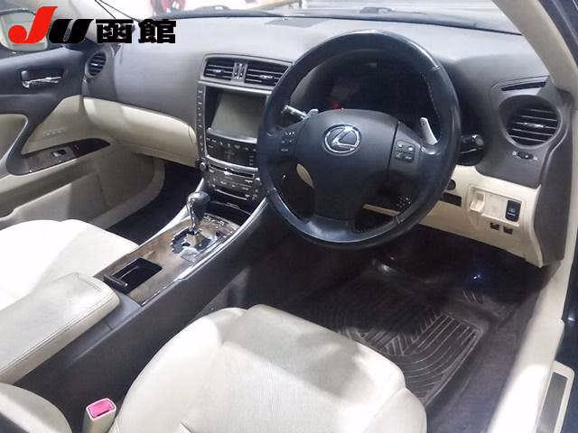 LEXUS IS250