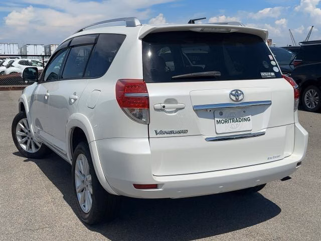 TOYOTA VANGUARD