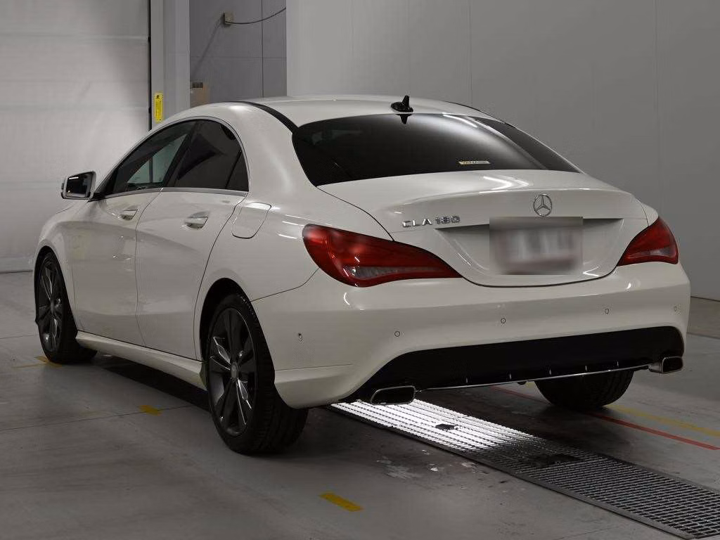 MERCEDES-BENZ CLA-CLASS