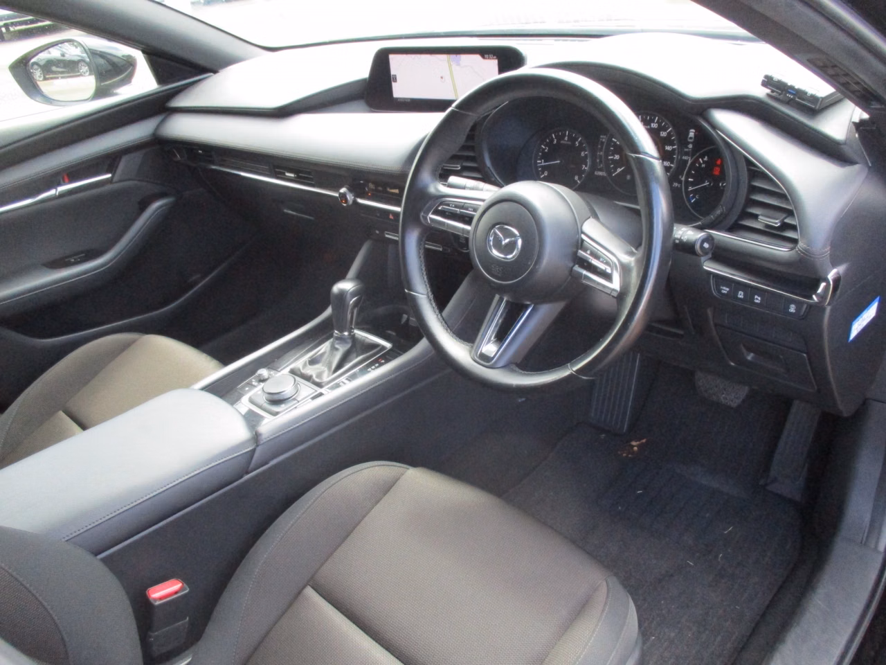MAZDA MAZDA3