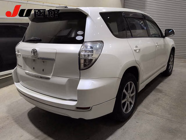TOYOTA VANGUARD