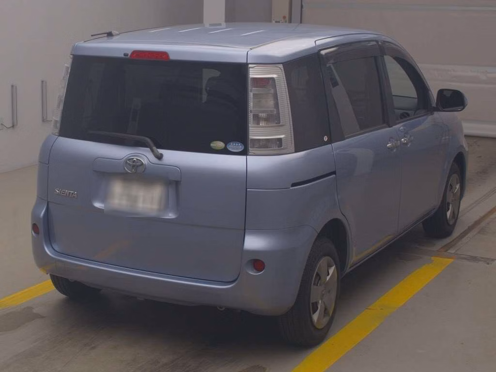 TOYOTA SIENTA