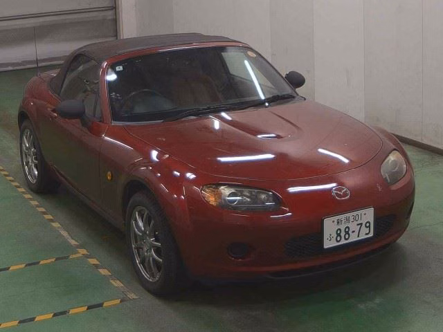 MAZDA ROADSTER