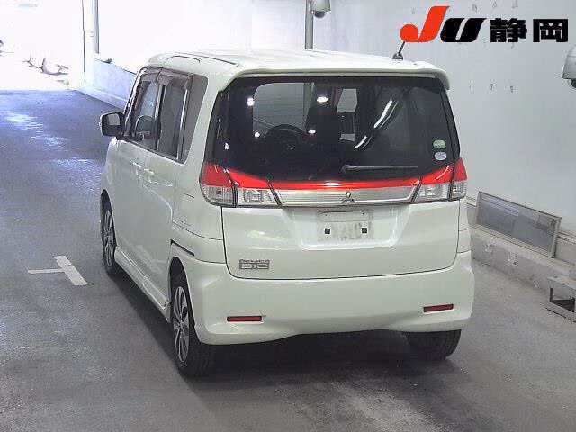 MITSUBISHI DELICA D:2