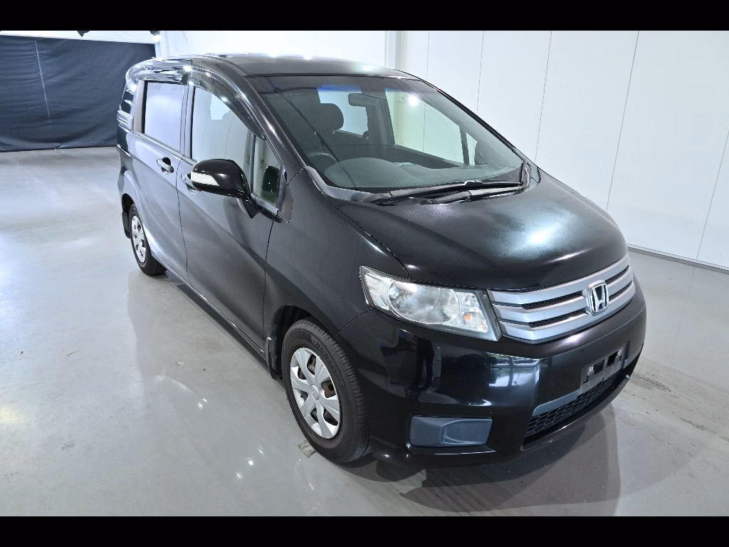 Honda Freed Spike