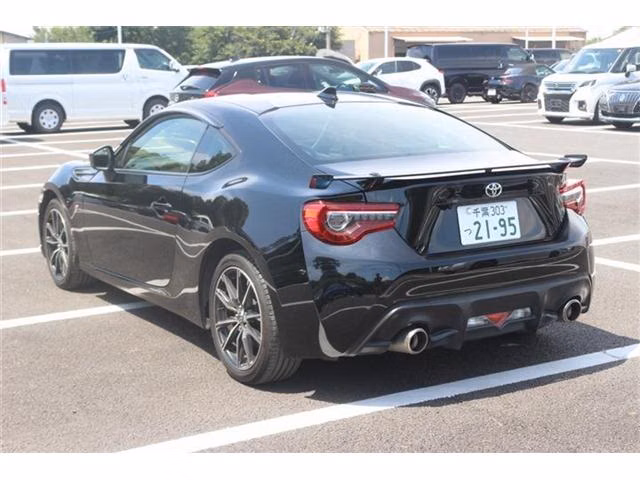 TOYOTA GT 86