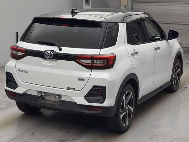 TOYOTA RAIZE