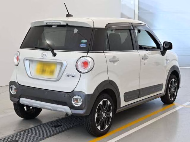 DAIHATSU CAST