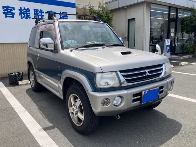 MITSUBISHI PAJERO MINI