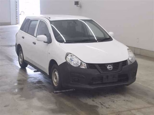 NISSAN AD