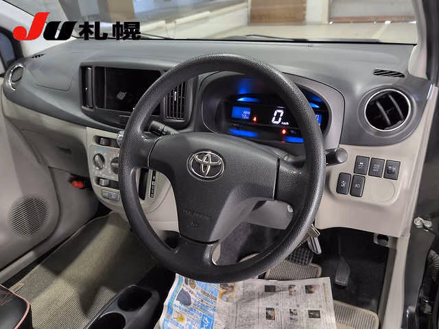 TOYOTA PIXIS EPOCH