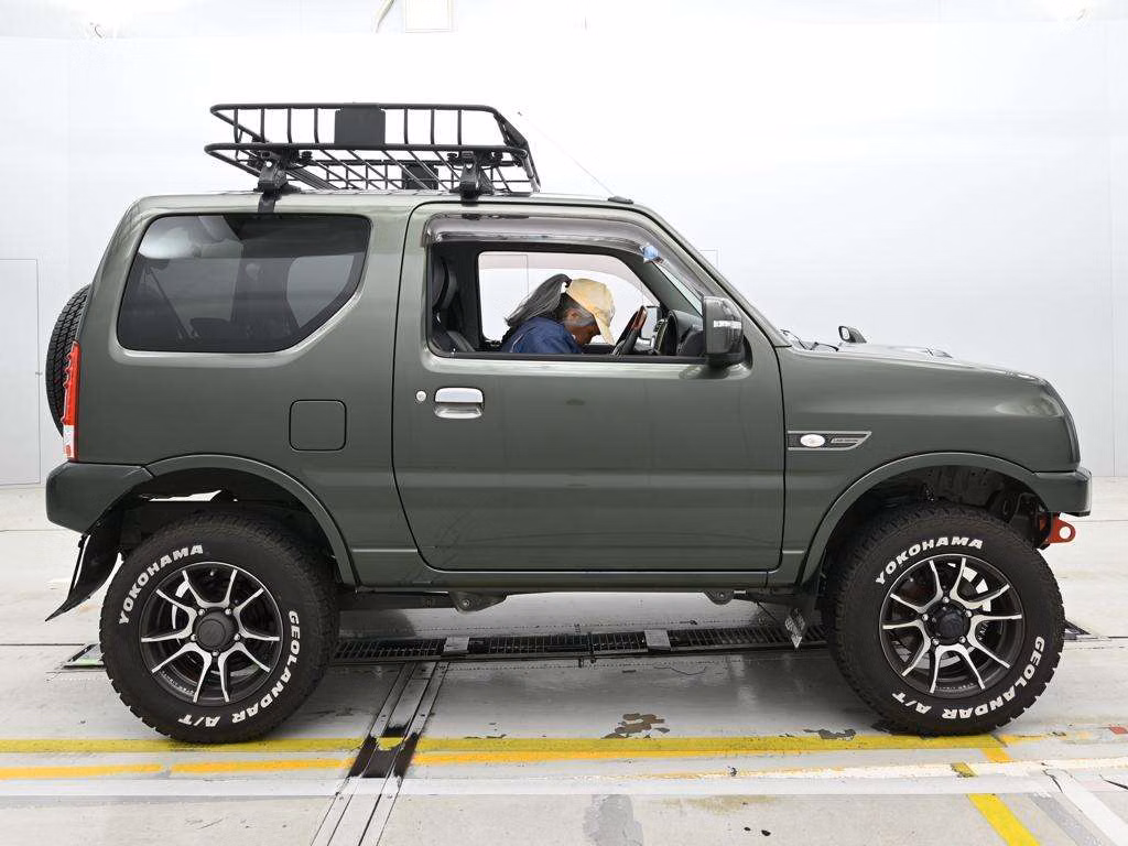 SUZUKI JIMNY