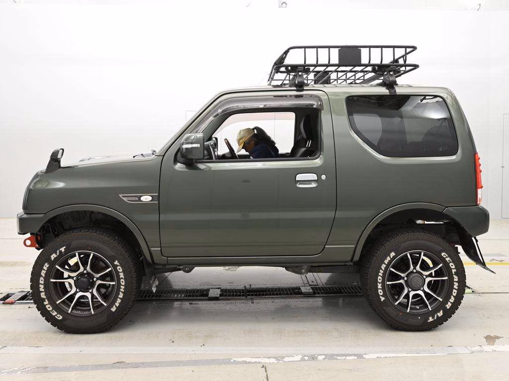 SUZUKI JIMNY