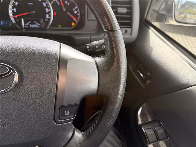 TOYOTA REGIUS ACE