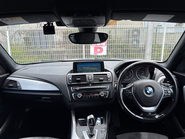 BMW 1-SERIES