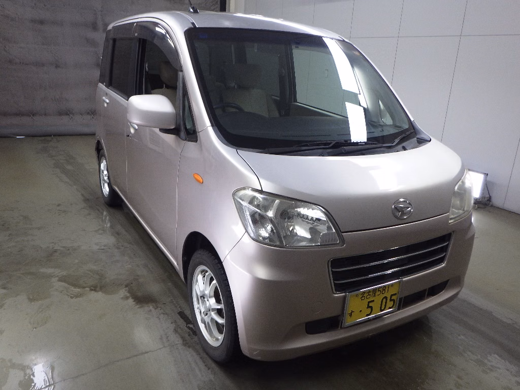 DAIHATSU TANTO EXE
