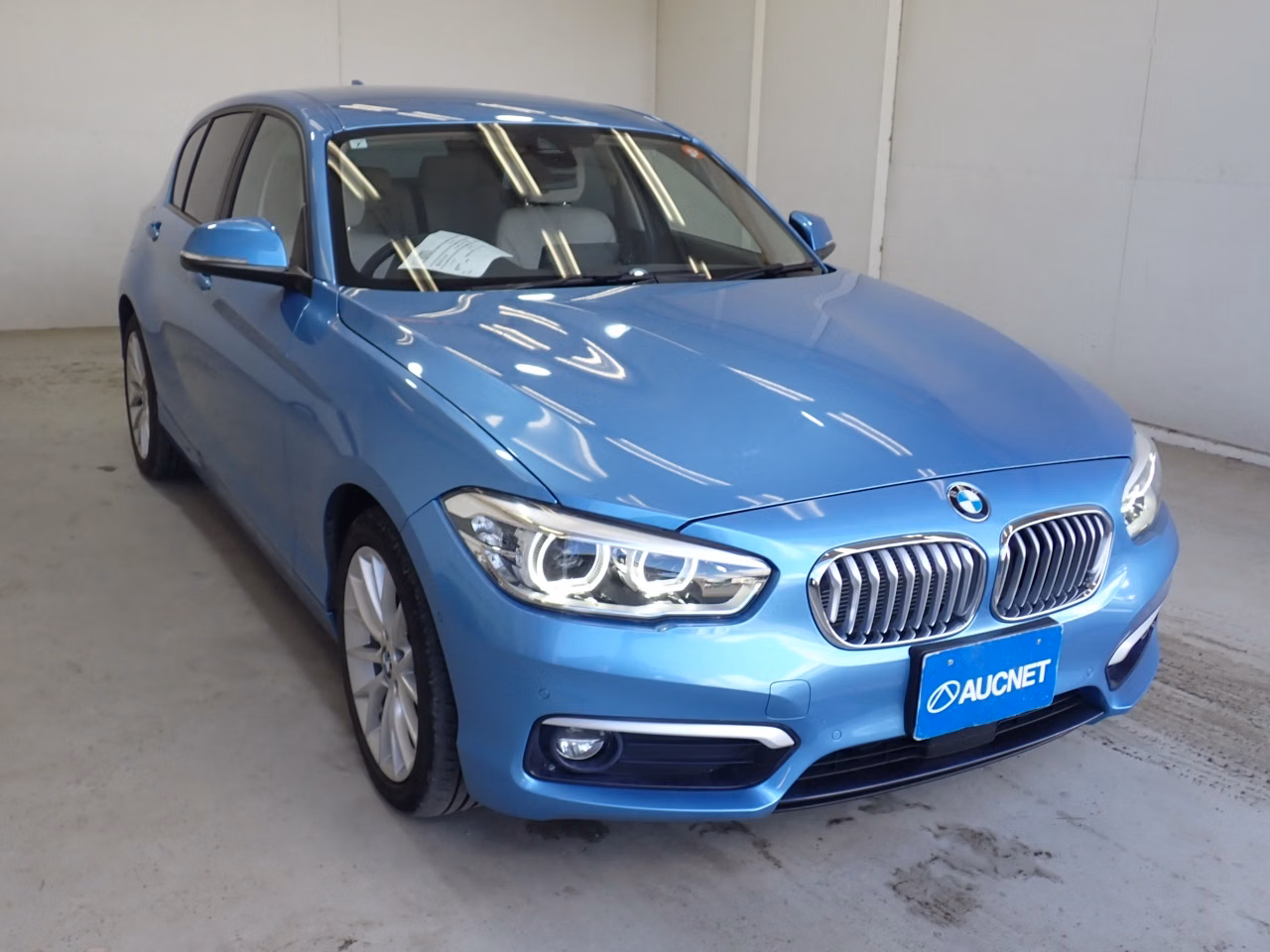 BMW 1-SERIES