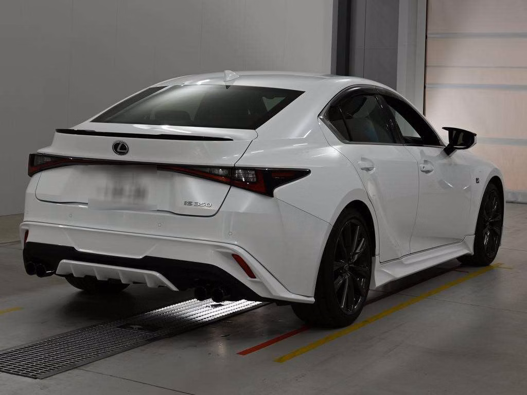 LEXUS IS350