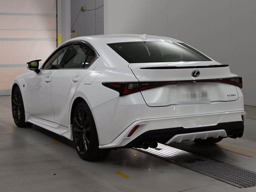 LEXUS IS350