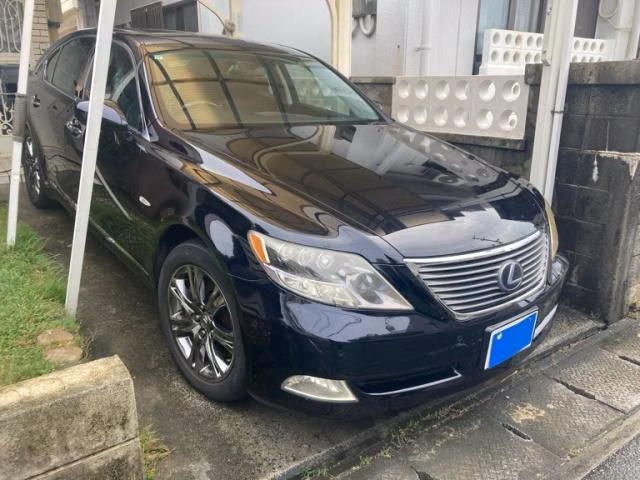 LEXUS LS600H