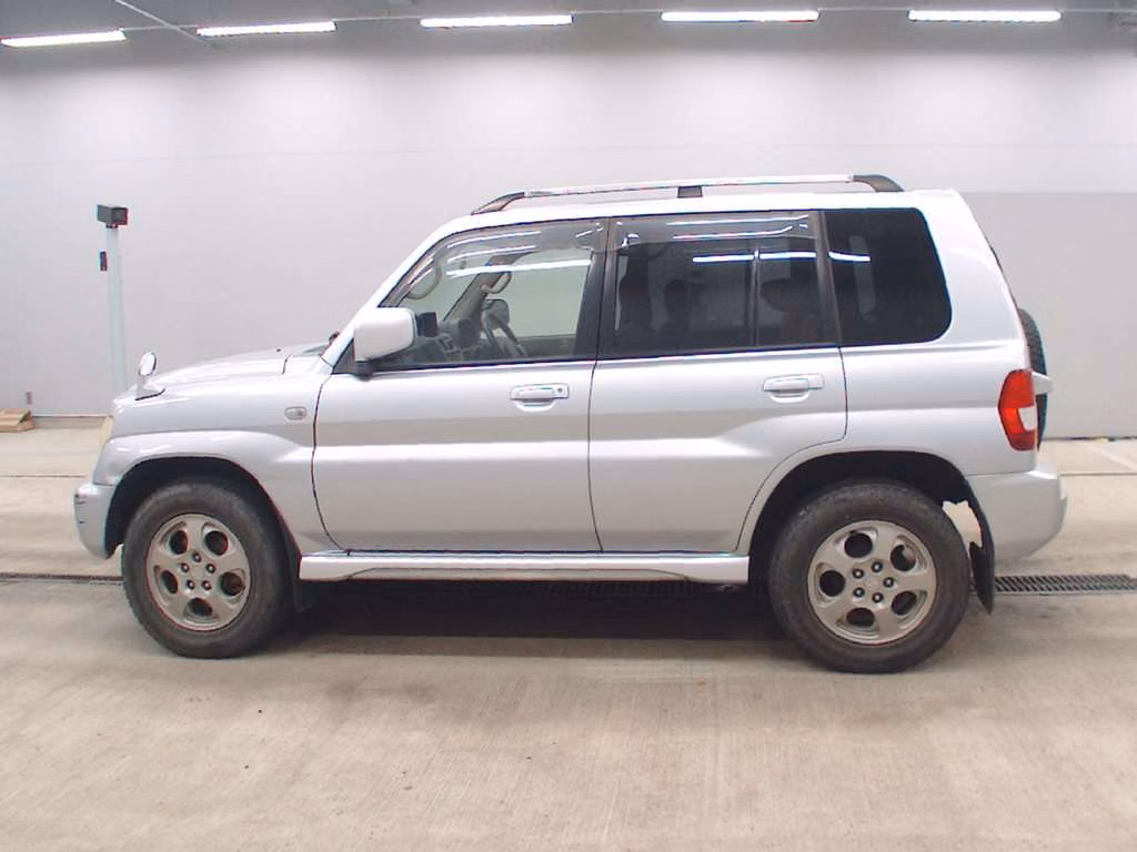MITSUBISHI PAJERO IO