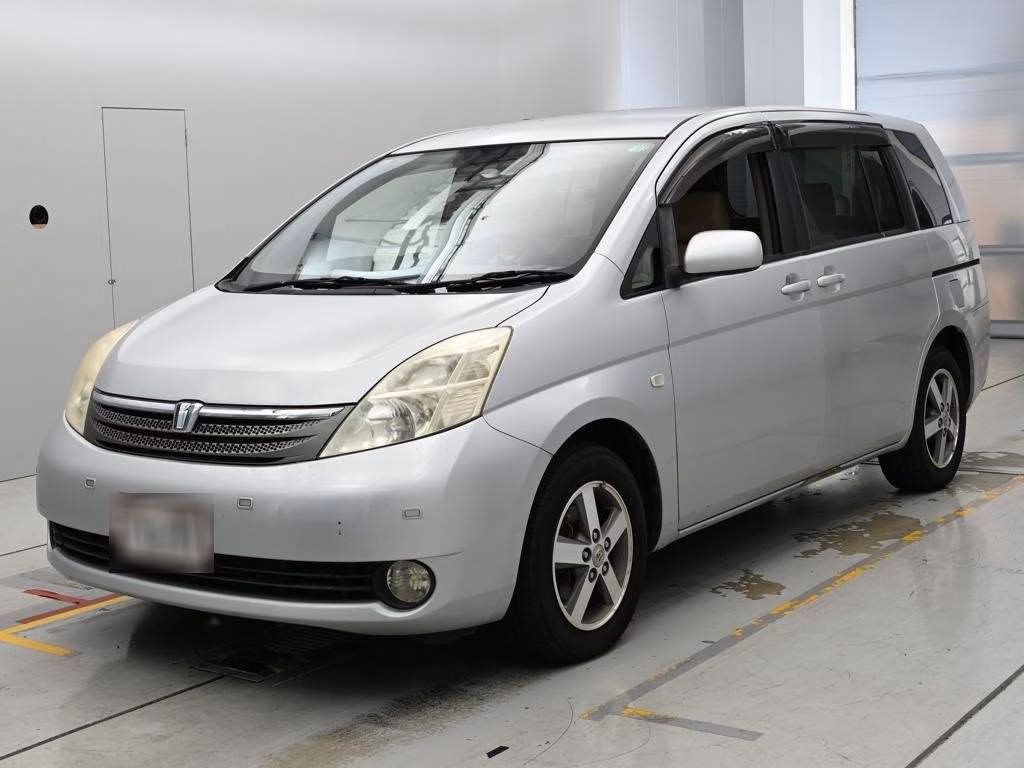 TOYOTA ISIS