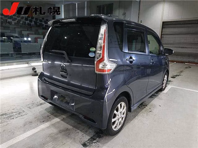 MITSUBISHI EK CUSTOM