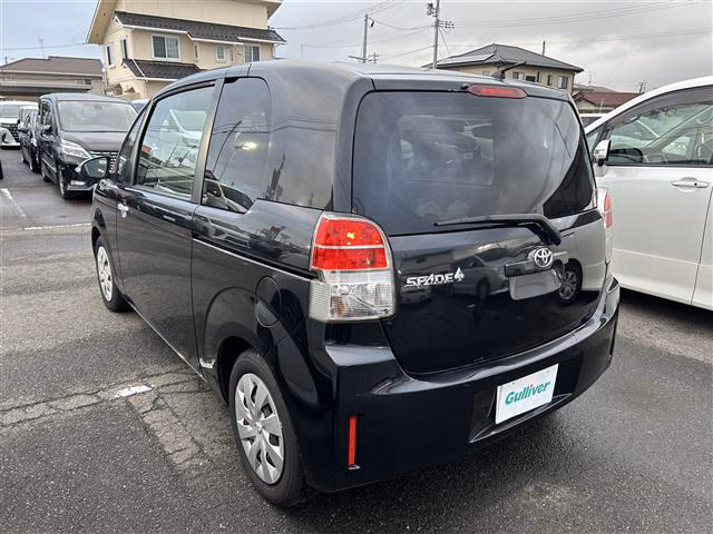 TOYOTA SPADE