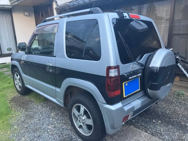 MITSUBISHI PAJERO MINI