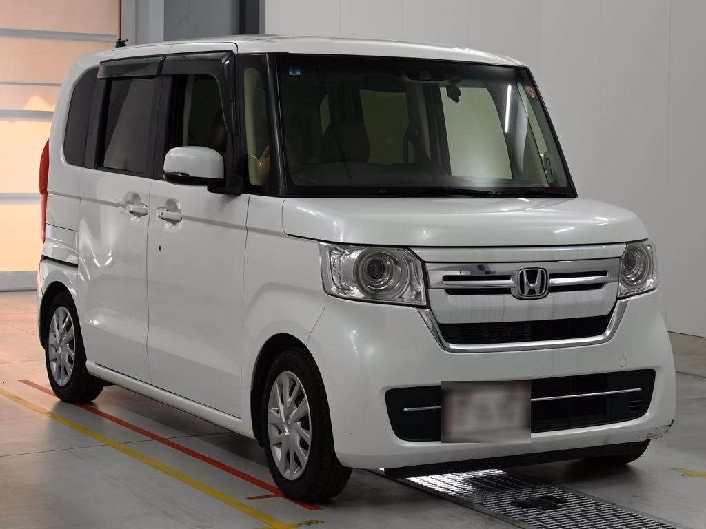 HONDA N-BOX