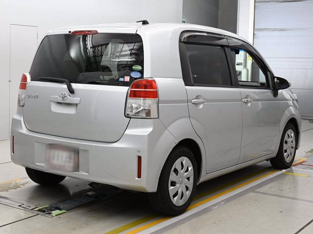 TOYOTA SPADE