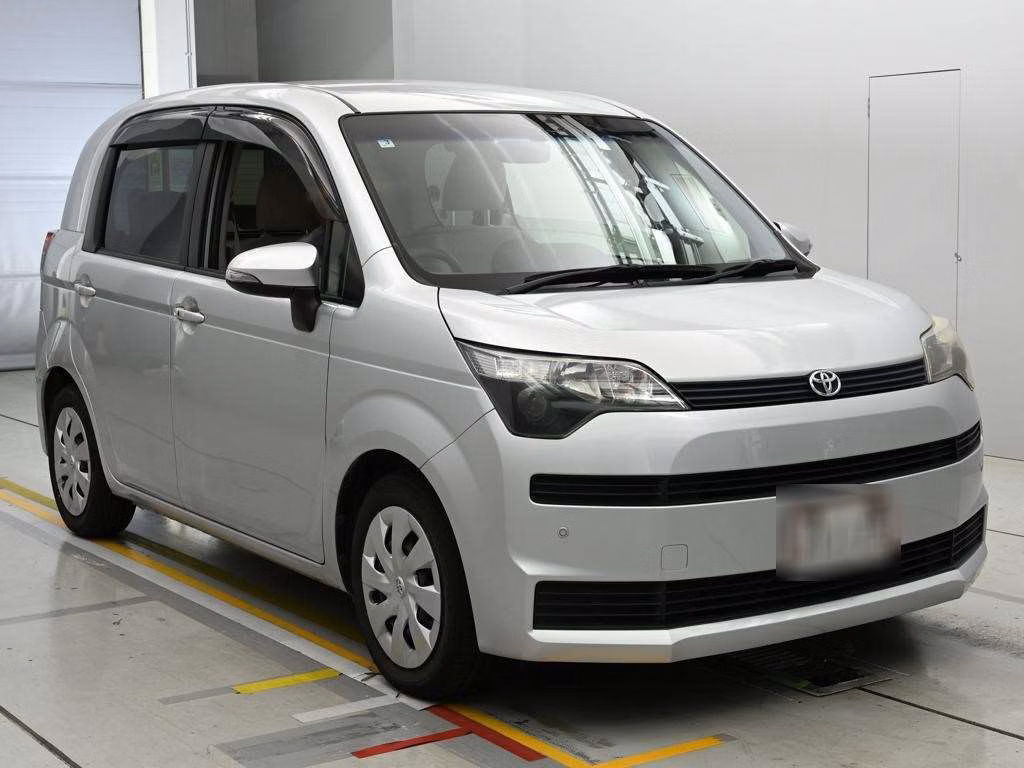 TOYOTA SPADE