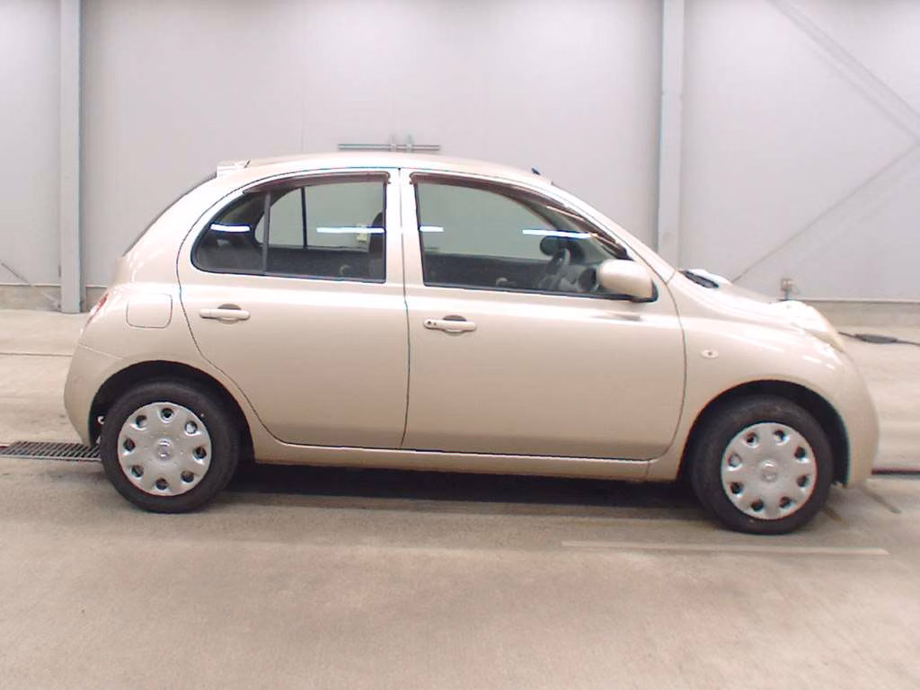 NISSAN MARCH