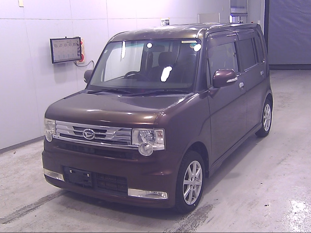 DAIHATSU MOVE CONTE