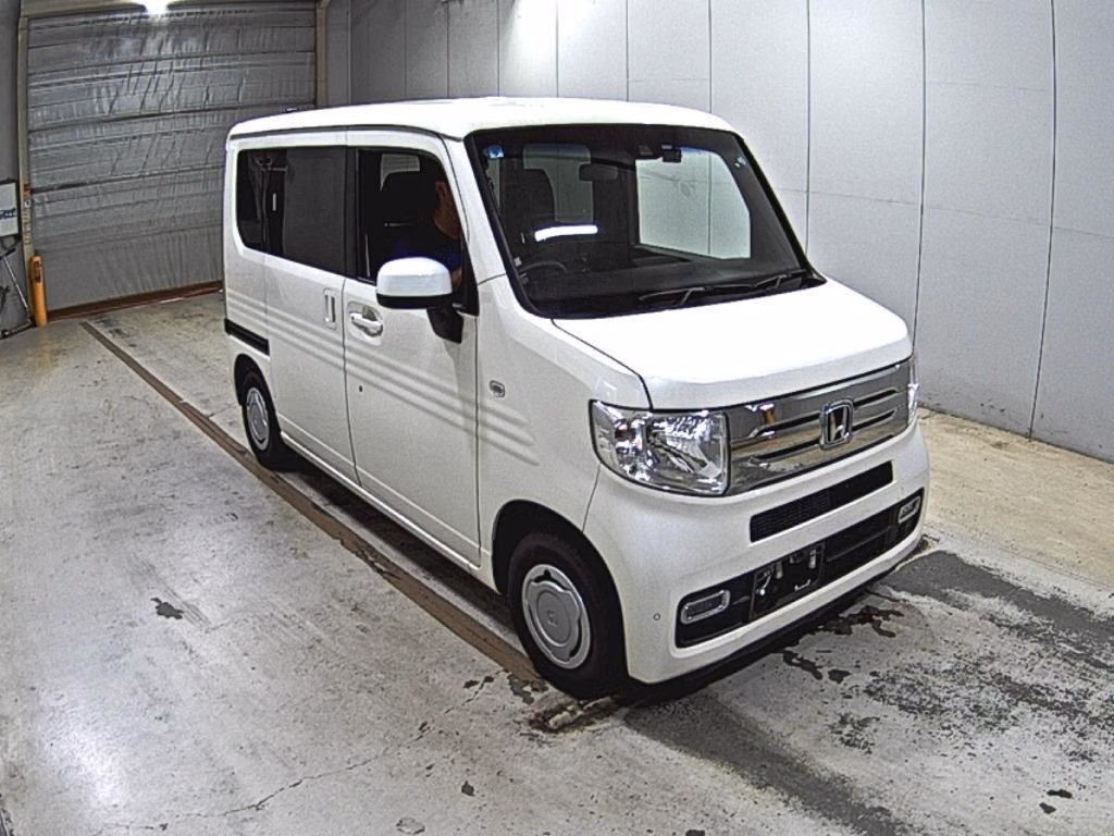 HONDA N-VAN