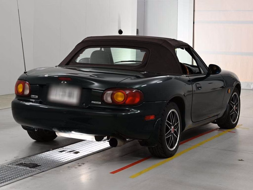 MAZDA ROADSTER