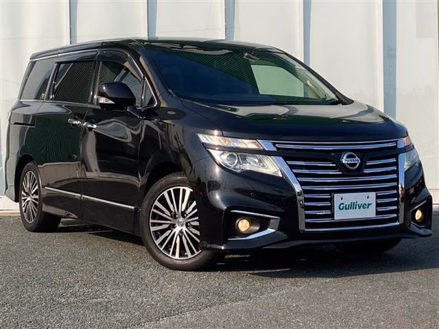 NISSAN ELGRAND
