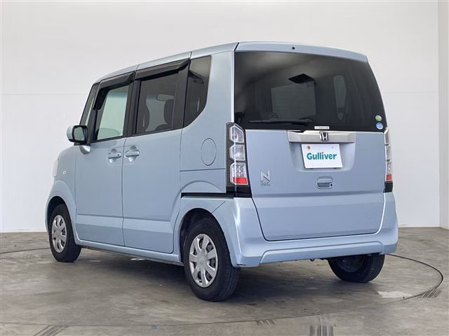 HONDA N-BOX