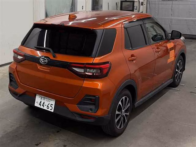 DAIHATSU ROCKY