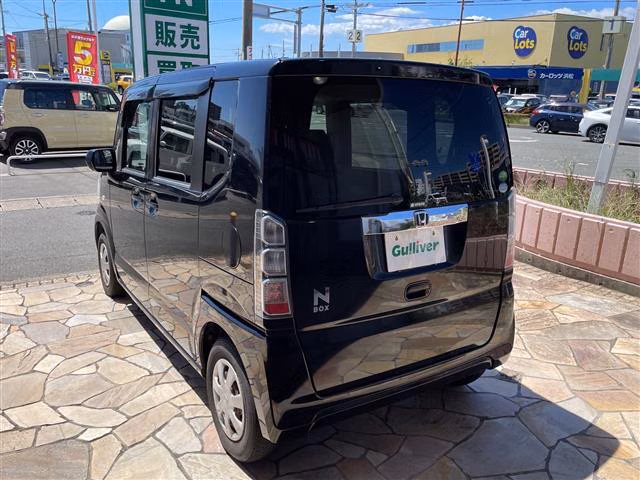 HONDA N-BOX