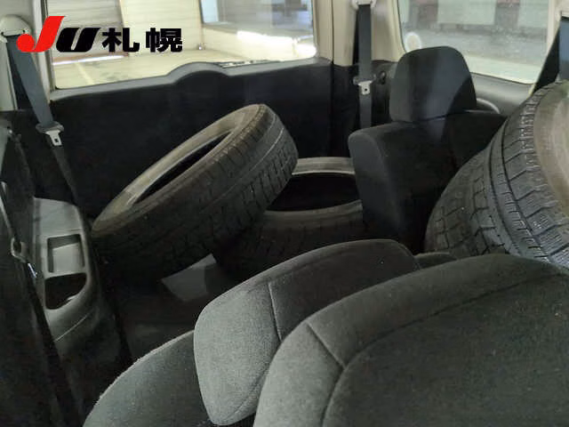 NISSAN LAFESTA