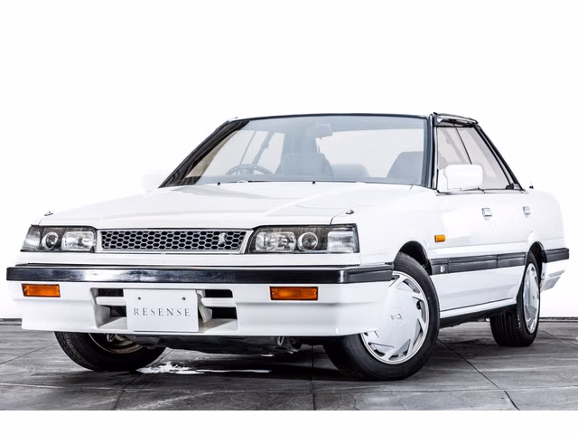 NISSAN SKYLINE