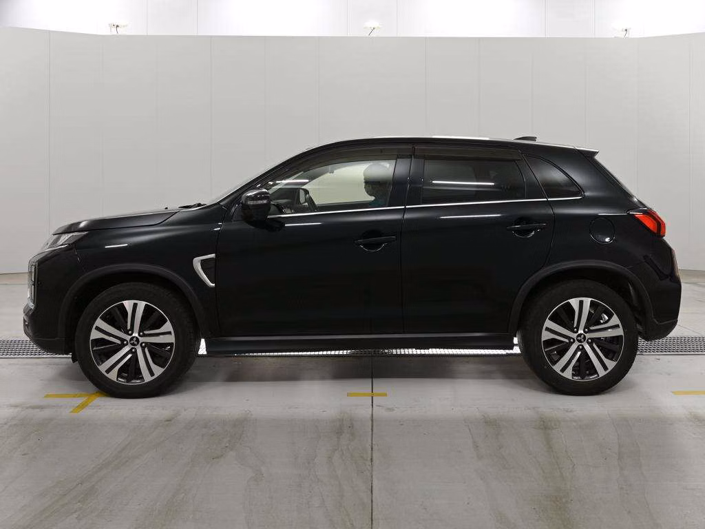 MITSUBISHI RVR