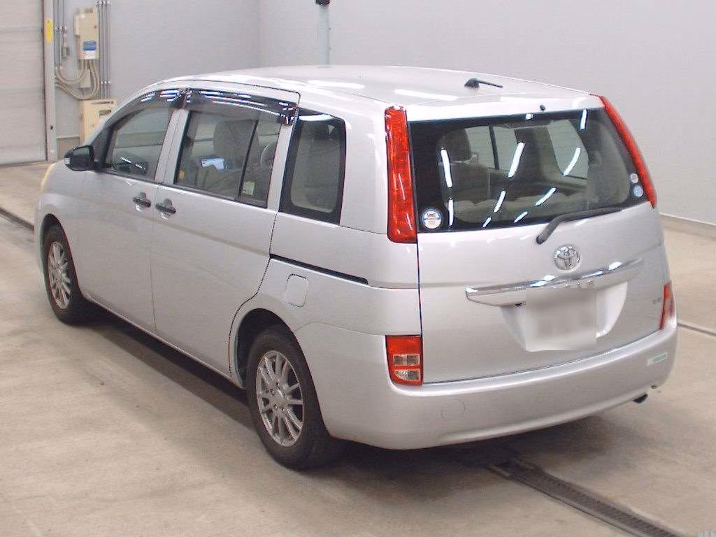 TOYOTA ISIS