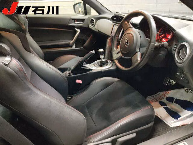 SUBARU BRZ