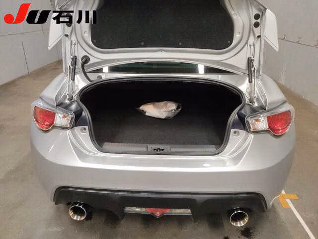 SUBARU BRZ
