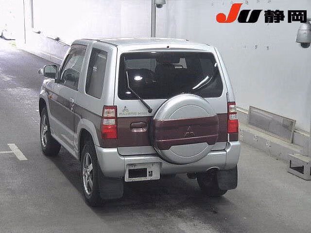 MITSUBISHI PAJERO MINI