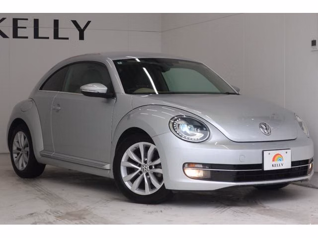 VOLKSWAGEN BEETLE